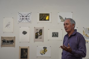 Emeritus Professor Ian Lowe opens Bimblebox 153 Birds, photo Jennifer Eurell.